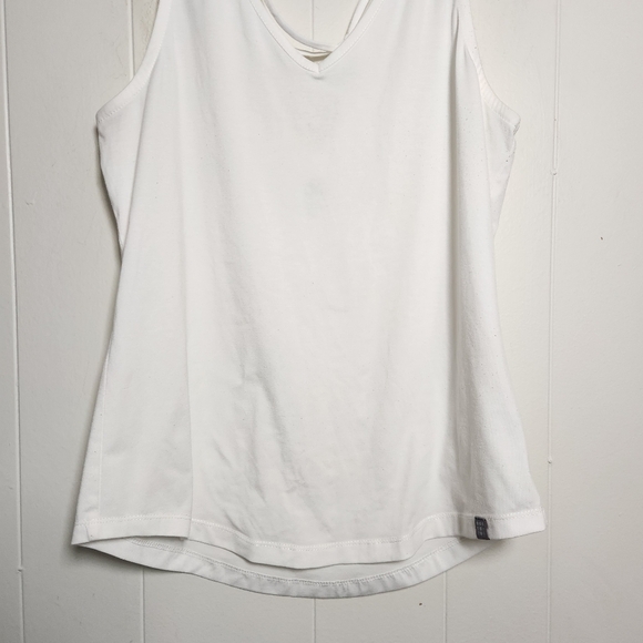 Title Nine White Yasumi Moisture Wicking Tank Medium Open Crossover Back - Picture 7 of 16